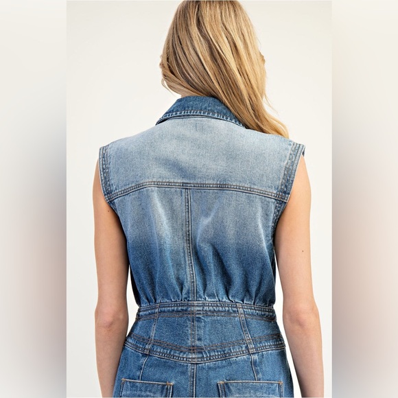 Snow Washed Wide Leg Button Down Denim Jumpsuit - eesome - Picture 3 of 9